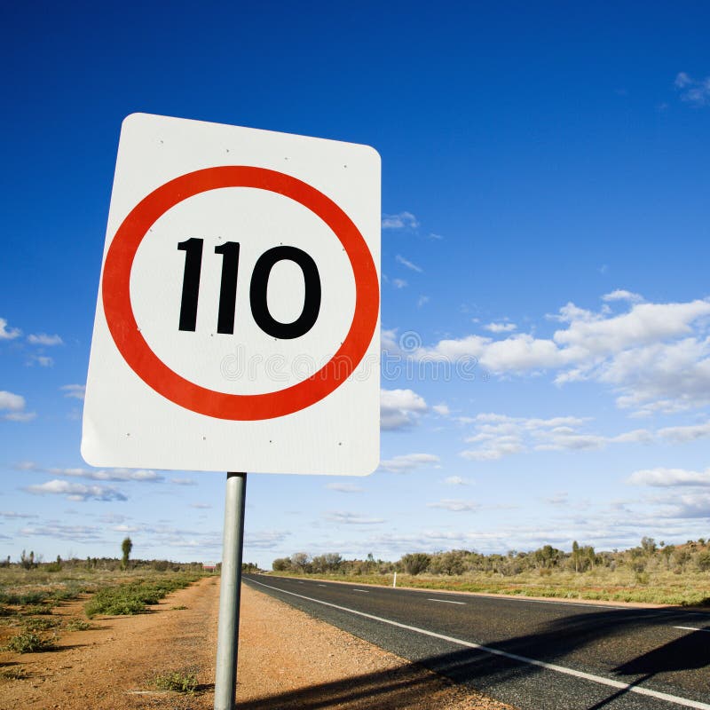 Segno di limite di velocità dell'Australia immagine stock Segno di limite di velocità dell'Australia immagine stock