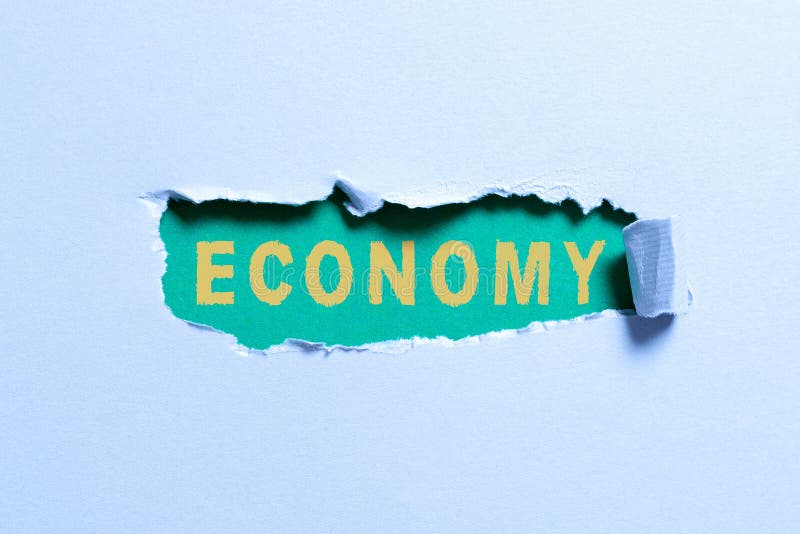 Segno di testo che mostra l'economia. parola per il sistema del modo in cui il denaro viene fatto e utilizzato all'interno di un p. Scrivere a mano testo economia cenni generali sulle modalità di produzione e utilizzo dei soldi all'interno di un particolare paese gentiluomo in tuta scala ricerca idee di piano più recenti.