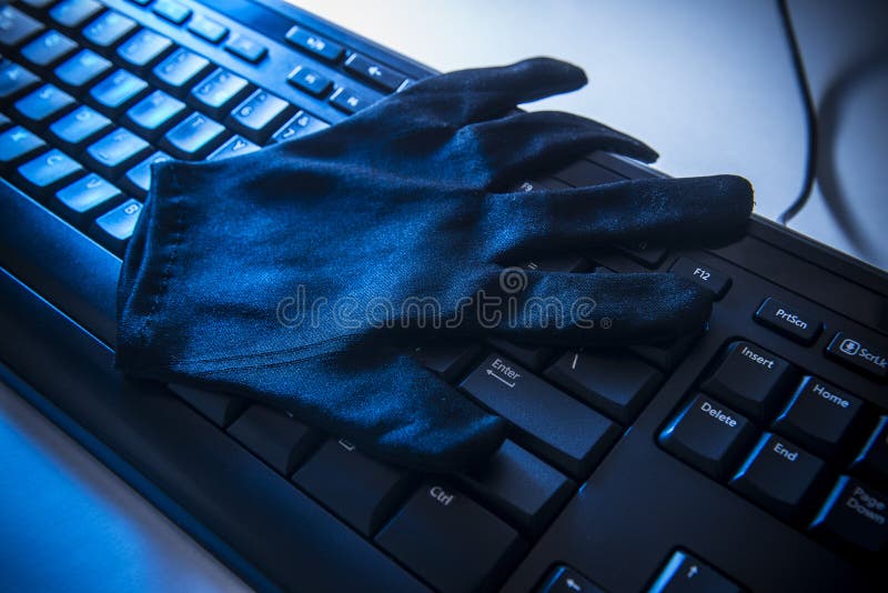 Segurança e fraude do Internet imagens de stock Segurança e fraude do Internet imagens de stock