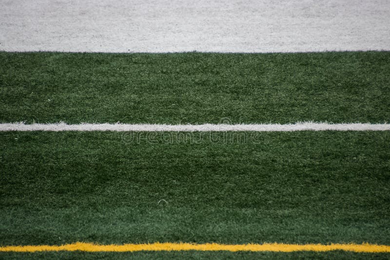 Seitlich Gestrichene Markierungen Auf Einem Fussballfeld Ohne Menschen Oder Ausrustung In Schuss Stockbild Bild Von Schuss Menschen