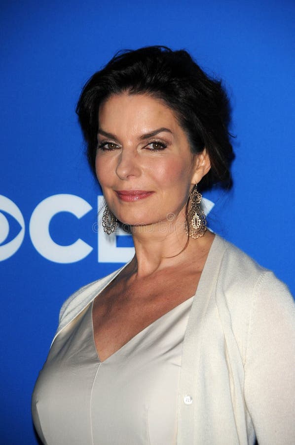 Sela Ward editorial stock image. Image of race, sela 24001304