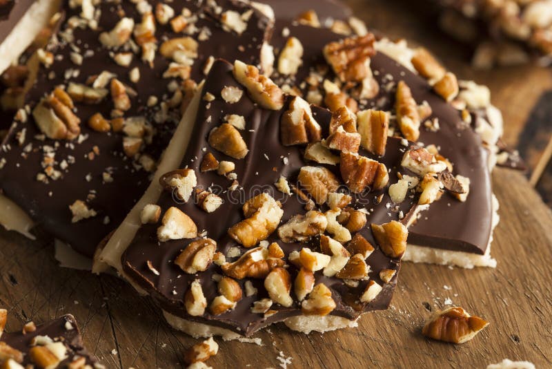 Selbst Gemachtes SchokoladenEnglischToffee Stockfoto Bild von