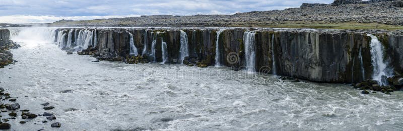 Selfoss vattenfall, nordostliga Island