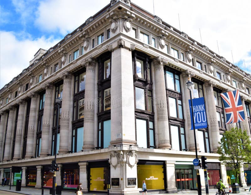 Selfridges Department Store Interior, Louis Vuitton Shop Stock Photo,  Picture and Royalty Free Image. Image 51774388.