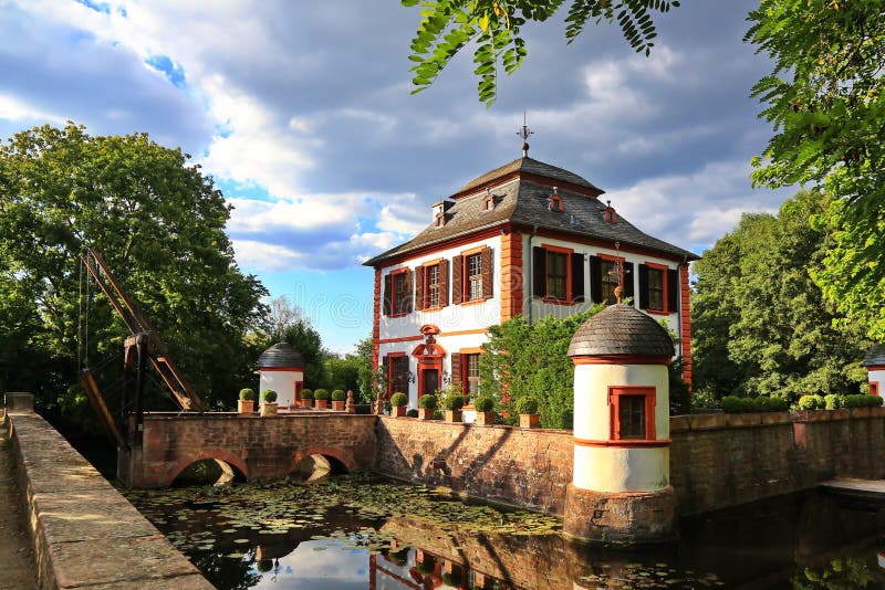 Wasserburg Klein Welzheim Near Seligenstadt Stock Photo Image of city