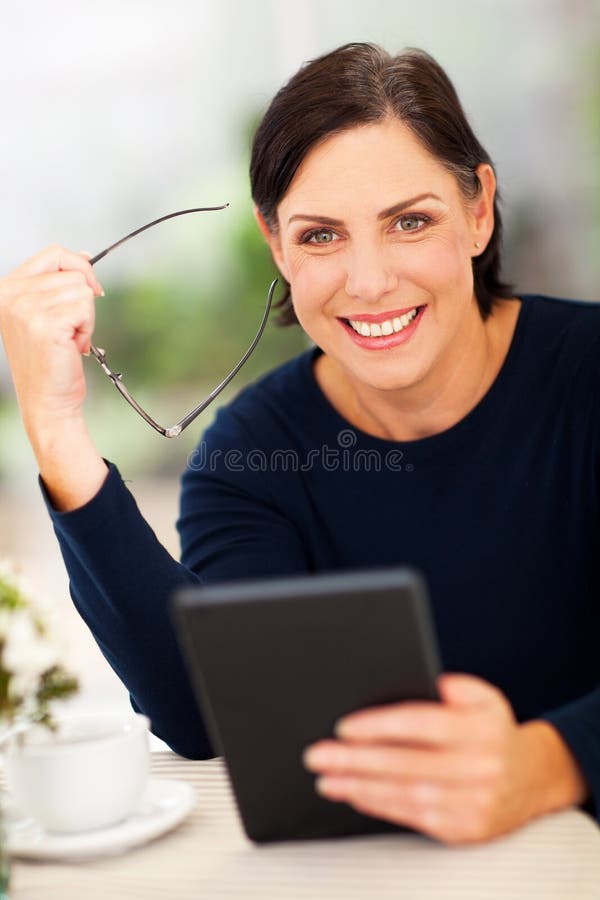 756,700+ Woman Tablet Stock Photos, Pictures & Royalty-Free Images - iStock