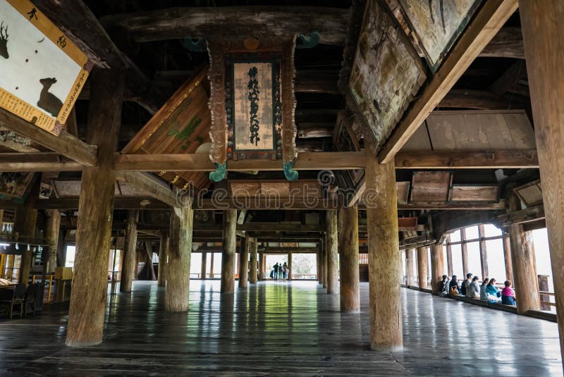 Senjokaku (santuario di Toyokuni) sull'isola di Miyajima fotografie stock Senjokaku (santuario di Toyokuni) sull'isola di Miyajima fotografie stock