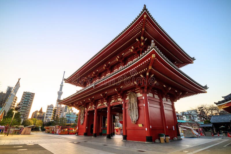Download Sensoji寺庙在东京,日本 库存照片. 图片 包括有 目的地, 日本, 人们, 历史, 祈祷, 都市 - 72371902