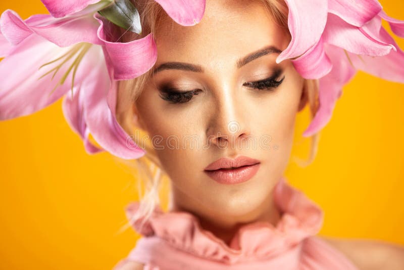 Sensuele blondevrouw royalty-vrije stock fotografie