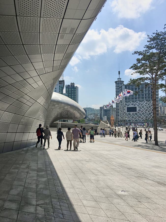 Seoul South Korea May 5 2017 Dongdaemun Design Plaza Ddp Cultural