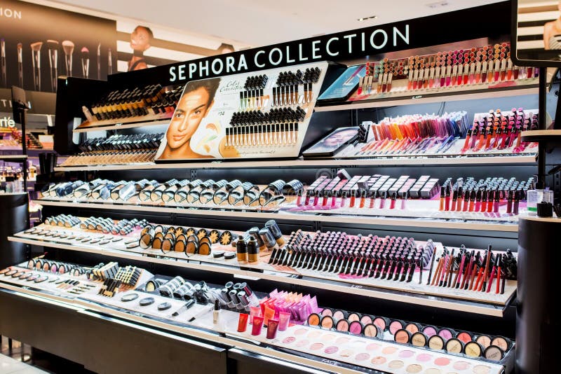 53 Sephora Cosmetics Company Stock Photos, High-Res Pictures, and