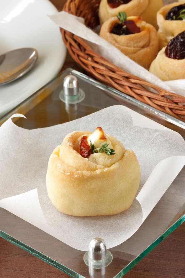 Ciasto z suszonymi pomidorami i serem fotografia stock