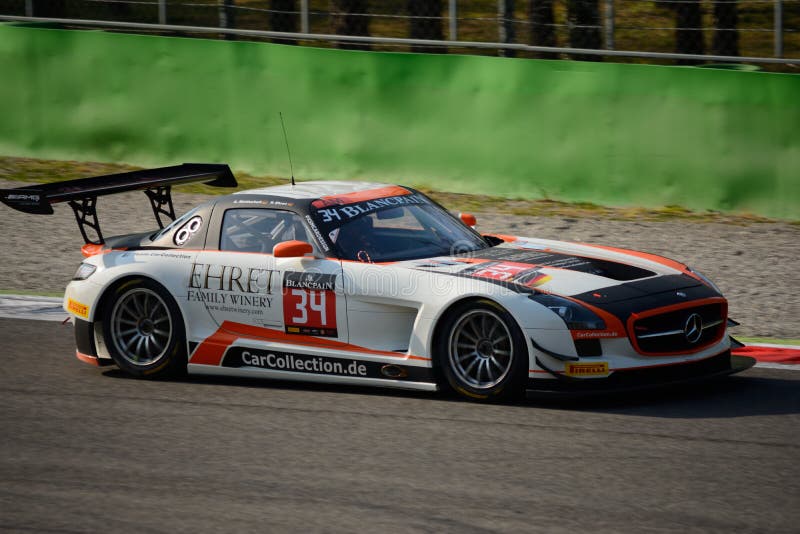 Serie di Blancpain Mercedes 2015 SLS AMG a Monza fotografia stock libera da diritti