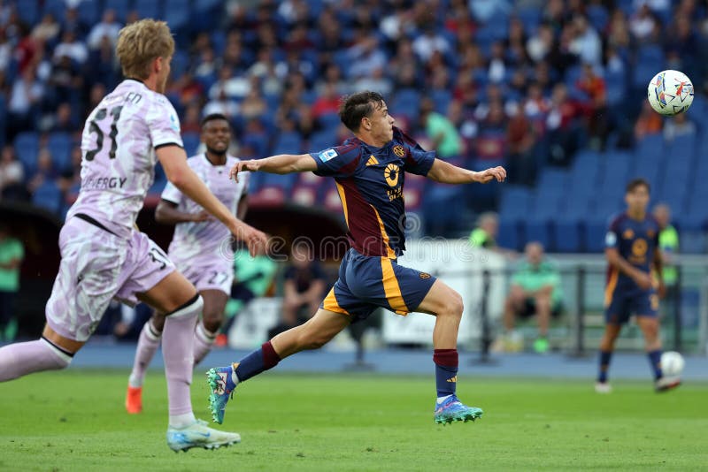 Serie a enilive 2024 2025 dzień 5 jako roma vs udinese calcio zdjęcia stock