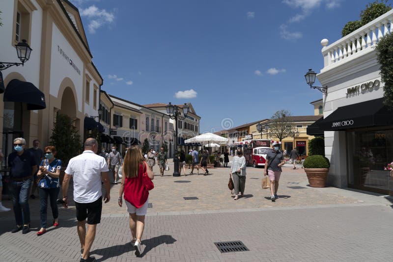 Serravalle outlet