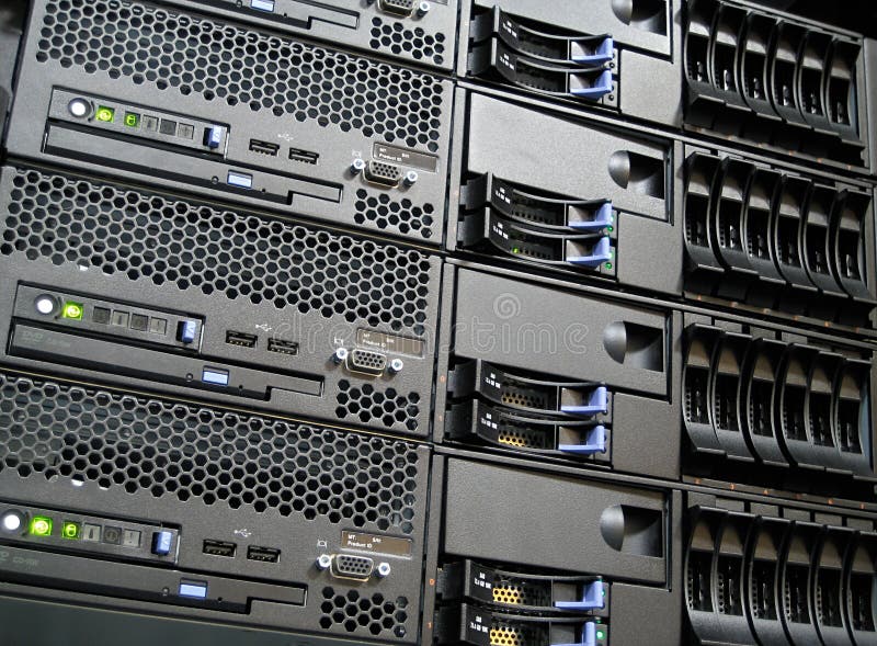Server del calcolatore del centro dati immagine stock Server del calcolatore del centro dati immagine stock