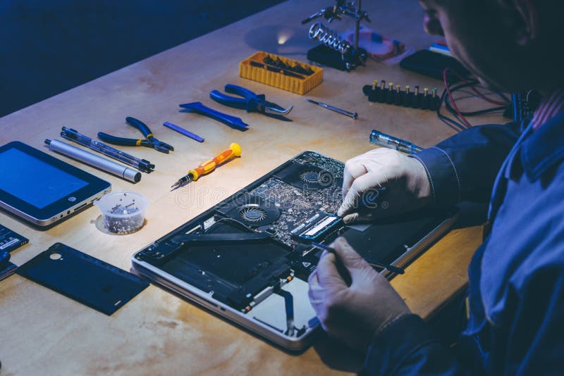 Service repair electronics stock photo. Image of laptop 131634206