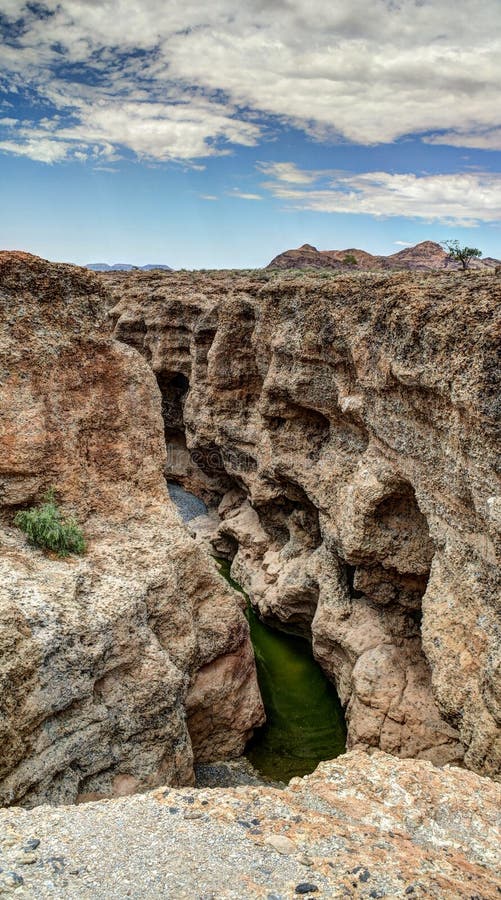Sesriem-Schlucht von Tsauchab-Fluss, Sossusvley lizenzfreies stockfoto Sesriem-Schlucht von Tsauchab-Fluss, Sossusvley lizenzfreies stockfoto