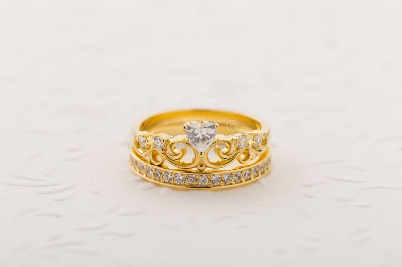 Princess Crown Silver Rhinestone Love Heart Ring Womens Girls Queen Tiara  Gift | eBay