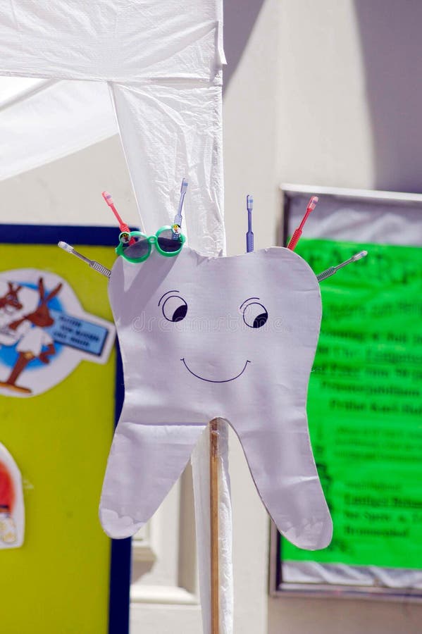 290 Cardboard Tooth Stock Photos Free & RoyaltyFree Stock Photos