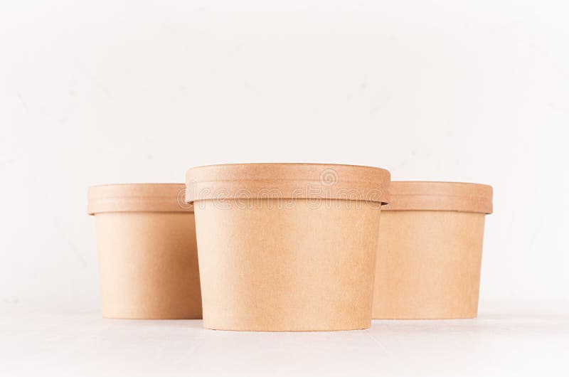Download Set Of Three Blank Kraft Paper Bowls With Caps For Fast Food On White Wood Table Closeup Food Mockup For Branding Identity Stock Image Image Of Cafe Container 138092627