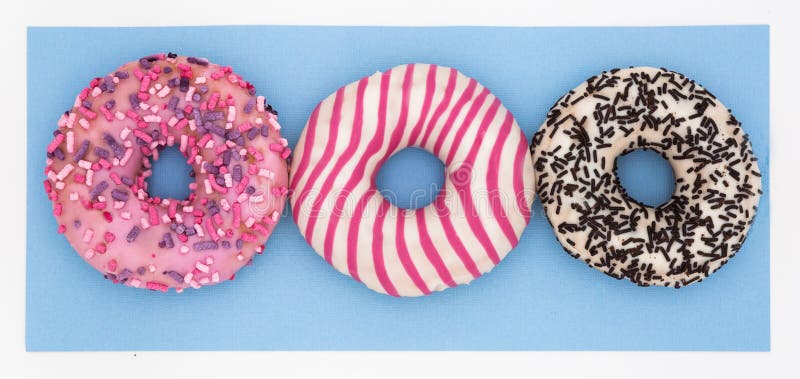 Download 211 Donut Overhead Isolated Photos Free Royalty Free Stock Photos From Dreamstime