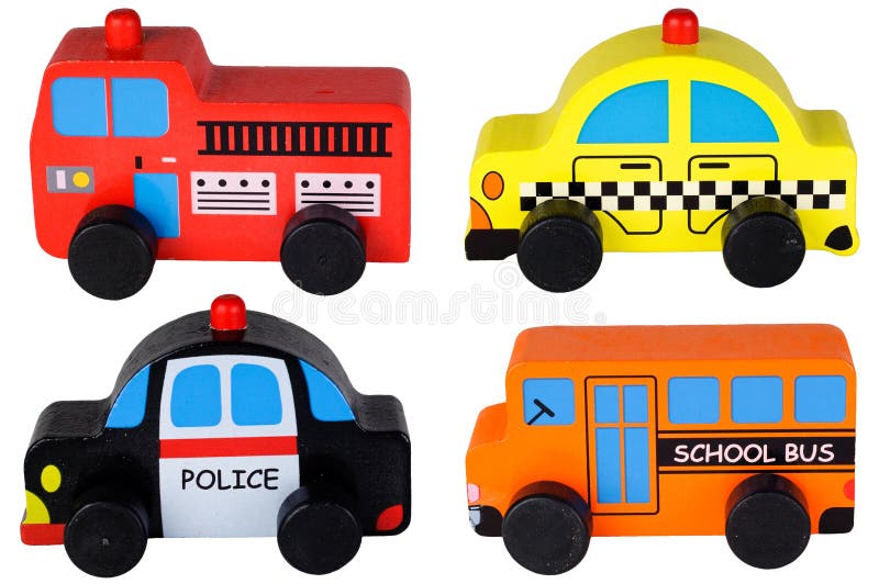 Set von vier hölzernen Spielzeugautos getrennt auf Weiß