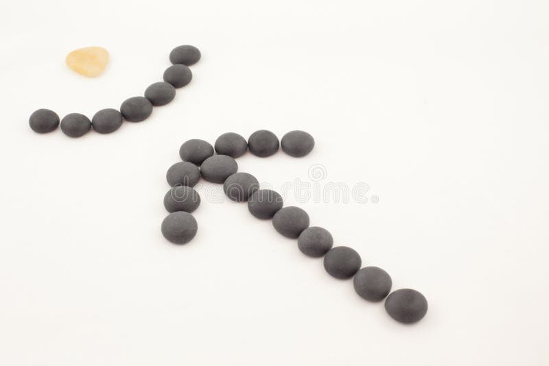 Flecha de pedra e objetivo fotos de stock