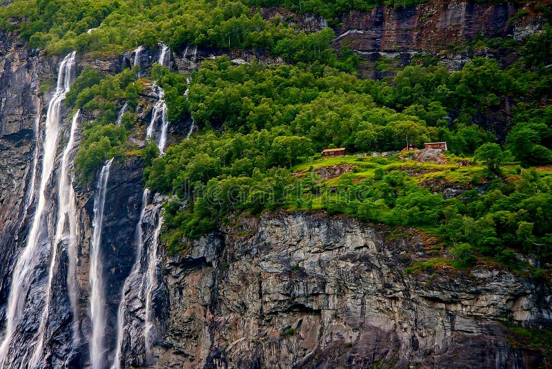 Seven Sisters Waterfall