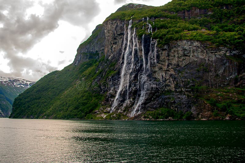 Seven Sisters Waterfall