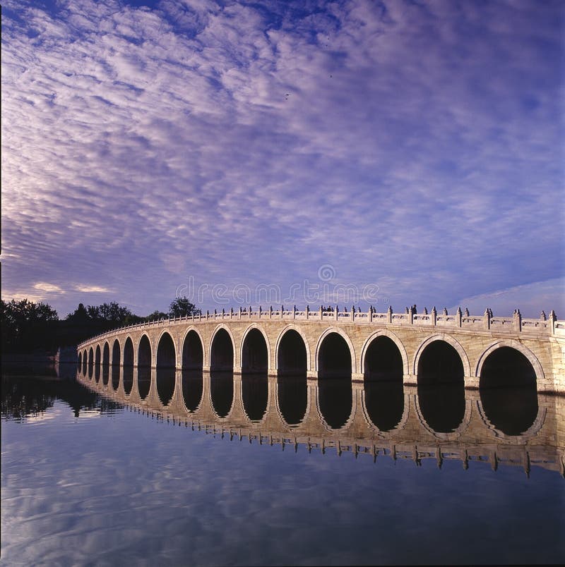 Seventeen-Arch Bridge