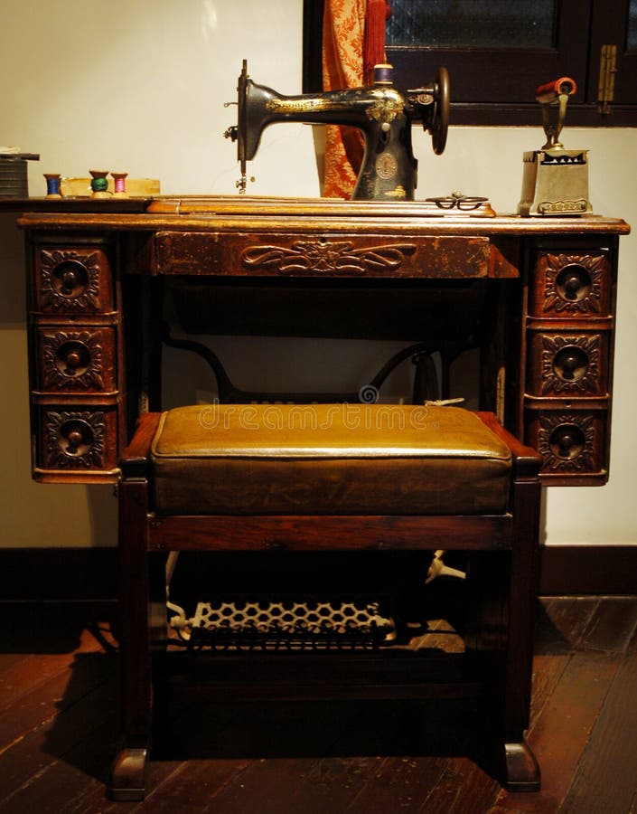 Sewing machine stock image. Image of machine, industry 3962415