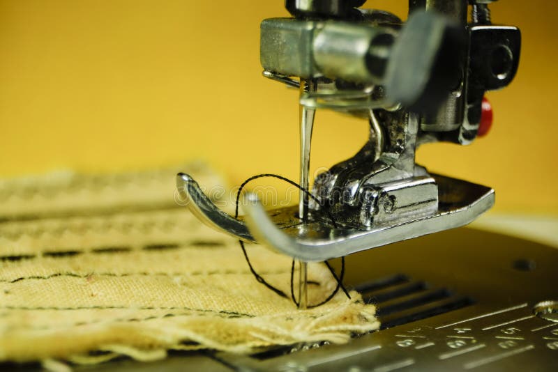 Sewing machine needle stock image. Image of sewing, apparatus 210532457