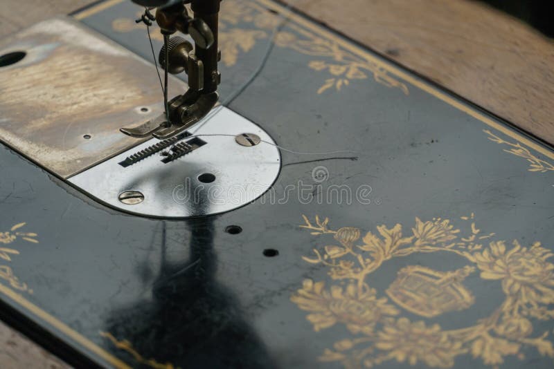 Sewing machine with tread royalty free stock image