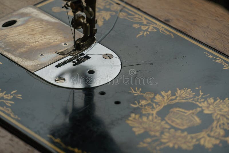 Sewing machine with tread royalty free stock photos