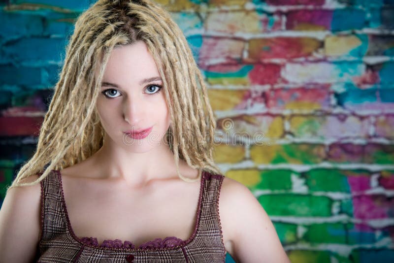 girl blonde dreadlocks steampunk model royalty free stock photography girl blonde dreadlocks steampunk model royalty free stock photography