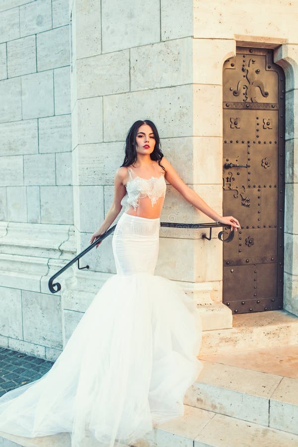 Hot girl in wedding dress hot sale