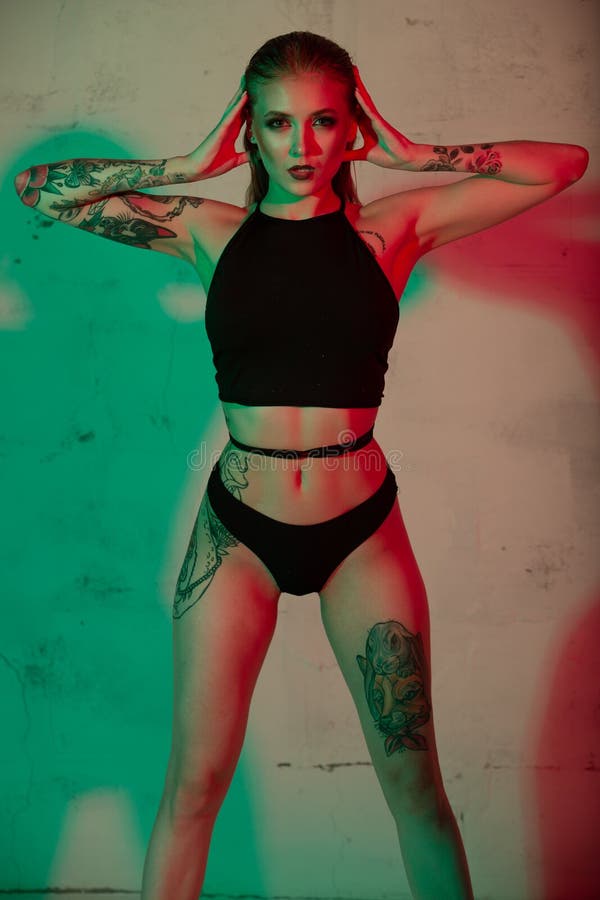 Hot Tattooed Blonde Hot Tattooed Blonde