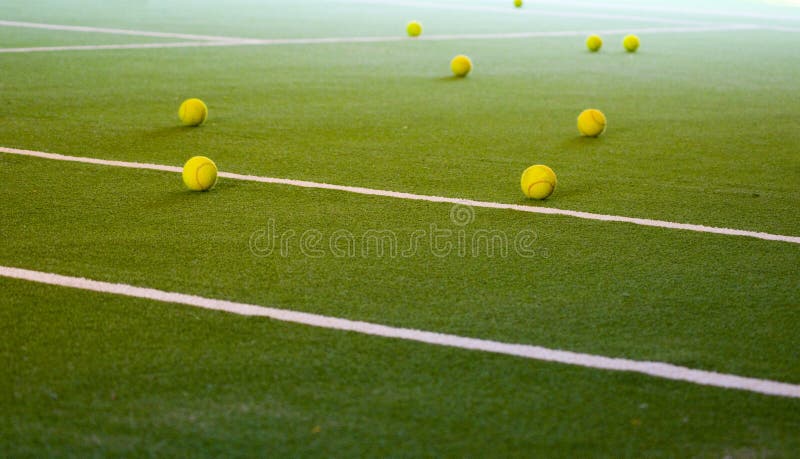Sfere di tennis fotografia stock Sfere di tennis fotografia stock