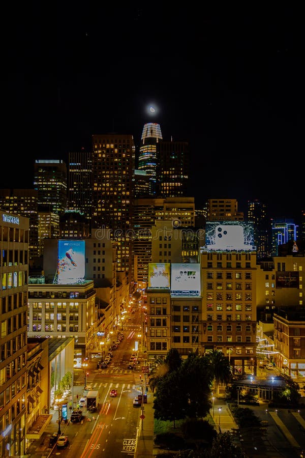 San Francisco California Night Skyline Salesforce Tower San Francisco ...
