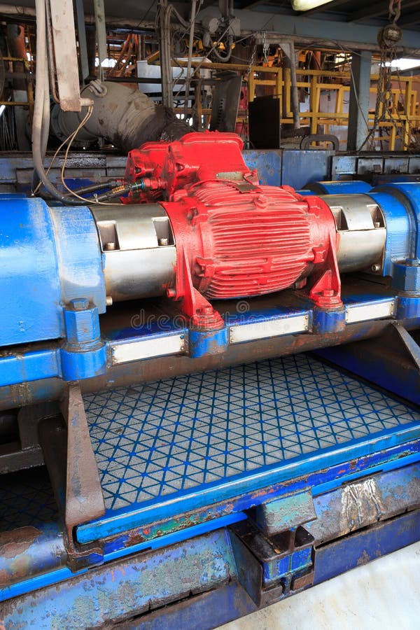Shale shaker on an offshore oil rig royalty free stock photography Shale shaker on an offshore oil rig royalty free stock photography