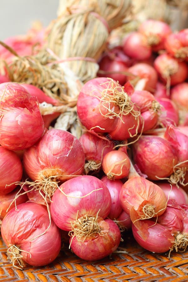 Shallots Asian Red Onions Stock Photo 1014956206