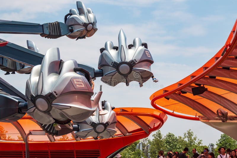 Shanghai Disneyland ist ein berühmter Tourist und populärer ein Familienurlaubbestimmungsort in China lizenzfreie stockbilder Shanghai Disneyland ist ein berühmter Tourist und populärer ein Familienurlaubbestimmungsort in China lizenzfreie stockbilder