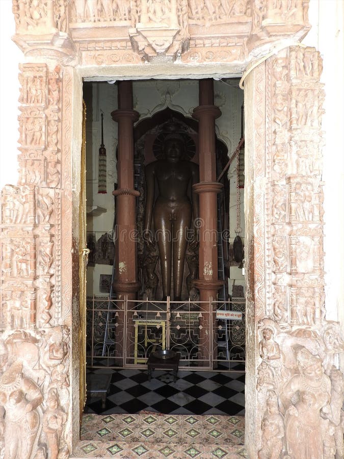 Shantinathatempel - Khajuraho-Groep Monumenten, Madhya Pradesh, India royalty-vrije stock foto's Shantinathatempel - Khajuraho-Groep Monumenten, Madhya Pradesh, India royalty-vrije stock foto's
