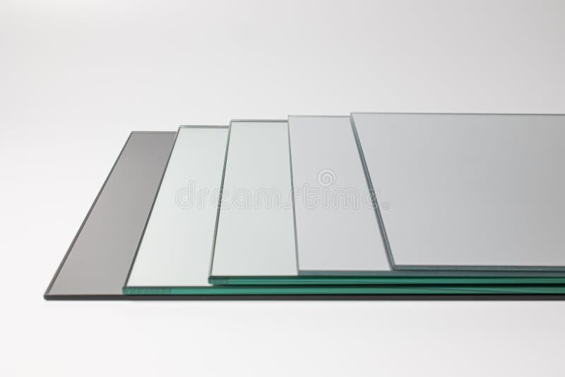 Sheets of Factory Manufacturing Tempered Clear Float Glass Panels Cut