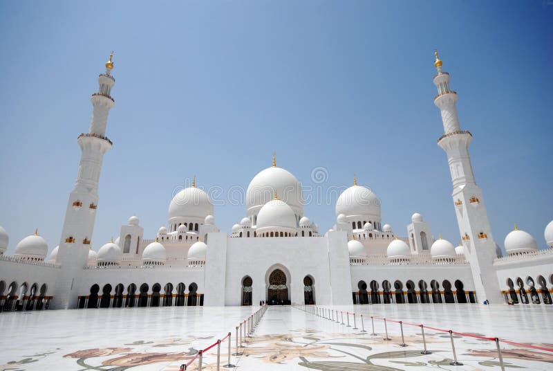 Sheikh Zayed Grand Mosque stock photo. Image of sheikh - 26299928