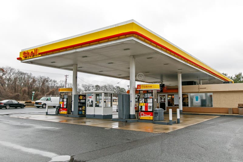 Chachoengsao, Thailand Jan 28, 2018 Shell Gas Station Blue Sk