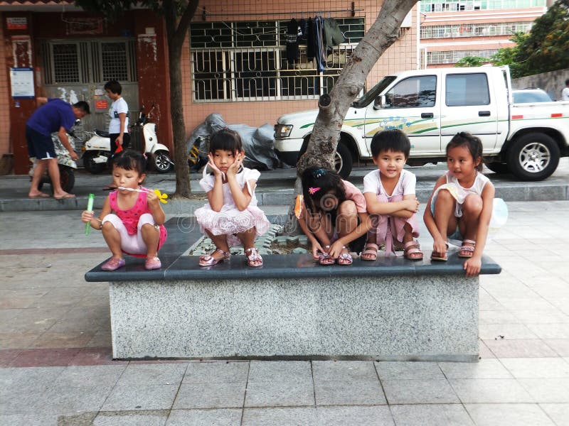 Peeping chinese public bathroom