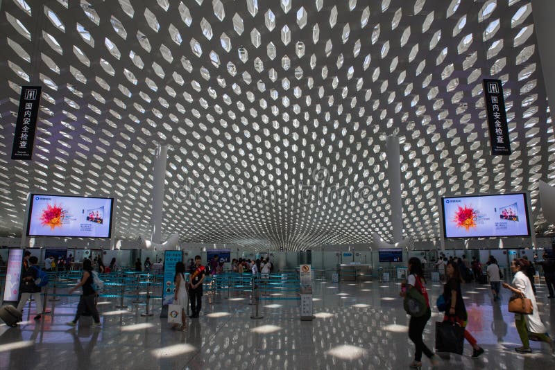 Shenzhen, China - September 11, 2016: Bao'an Internationale Luchthaven royalty-vrije stock afbeeldingen Shenzhen, China - September 11, 2016: Bao'an Internationale Luchthaven royalty-vrije stock afbeeldingen
