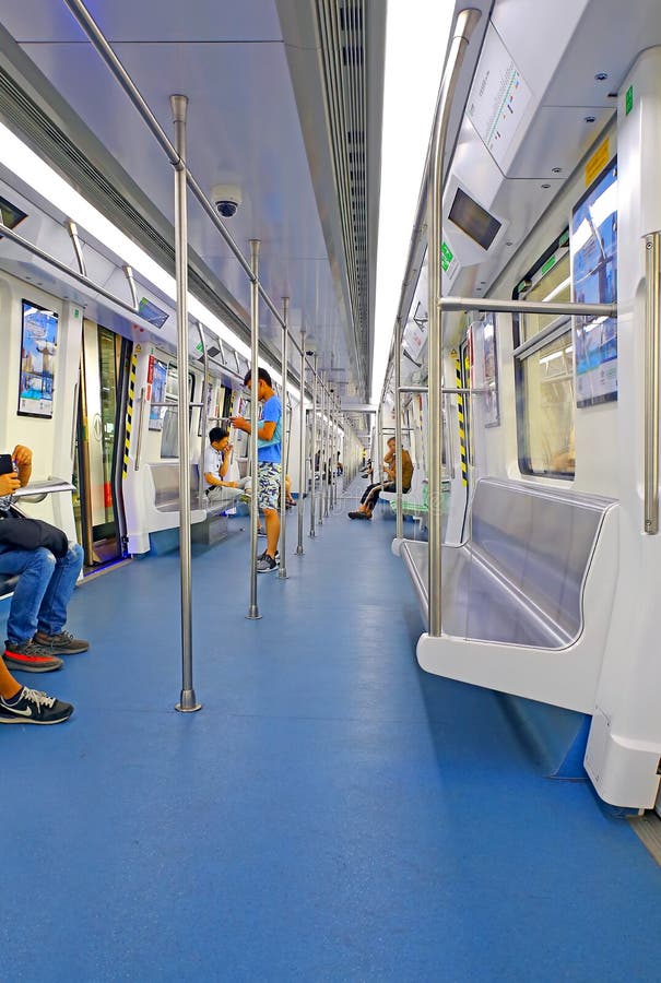 Shenzhen, εσωτερικό τραίνων μετρό της Κίνας στοκ εικόνες με δικαίωμα ελεύθερης χρήσης